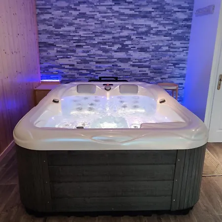 Les Du Jardin 5 - Eden - Jacuzzi Privatif 아파트 *